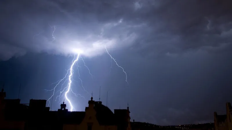 Bouřka v Praze - Podolí