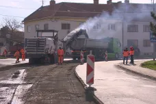 Ve Slavkově začaly opravy vytíženého průtahu městem. Řidiče čekají dopravní omezení