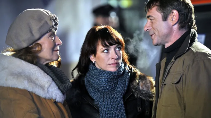 Krutá nevěra / Simona Stašová, Tatiana Vilhelmová, Jiří Dvořák