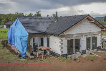 Vláda zvažuje snížení či zrušení státní podpory stavebního spoření