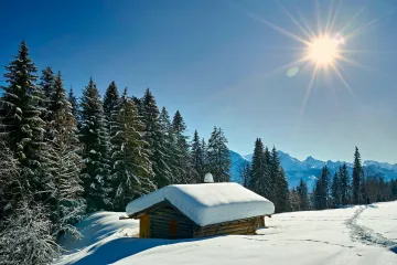 Na východě Česka nasněží, o víkendu se oteplí