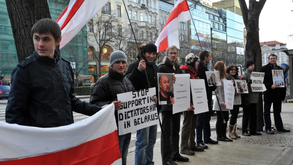 Demonstrace proti Škodě na Václavském náměstí