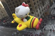 Padesátnice Hello Kitty vydělává roztomilostí. Ať je kočka, nebo není