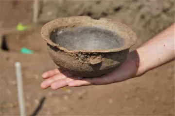 Archeologové našli u Kutné Hory pozůstatky pravěkých osad i pohřebiště