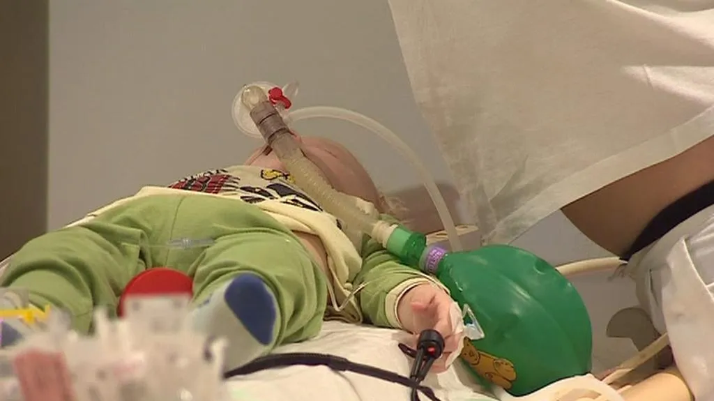 Dětský pacient na magnetické rezonanci