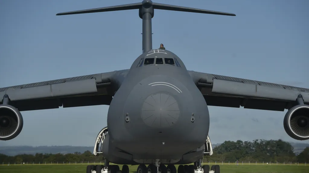 Na zahájení Dnů NATO v Mošnově už čeká letoun C-5M Super Galaxy i bombardér B-52