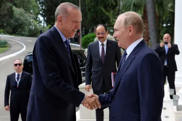 Několik tureckých bank se připojuje k ruskému platebnímu systému, oznámil Erdogan