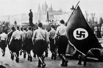 Synagogy v ohni, ztráta majetku a deportace. S protektorátem už Židé na českém území nebyli před nacisty v bezpečí