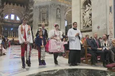 V bazilice sv. Petra ve Vatikánu zněla po 30 letech čeština. Věřící se modlili za Anežku Českou a za vlast
