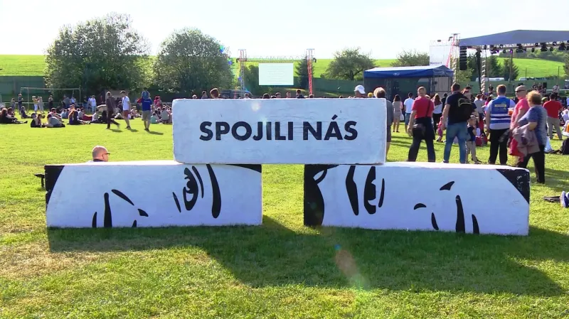 Připomínka odkazu zavražděného Jána Kuciaka a Martiny Kušnírové na slovenském koncertu