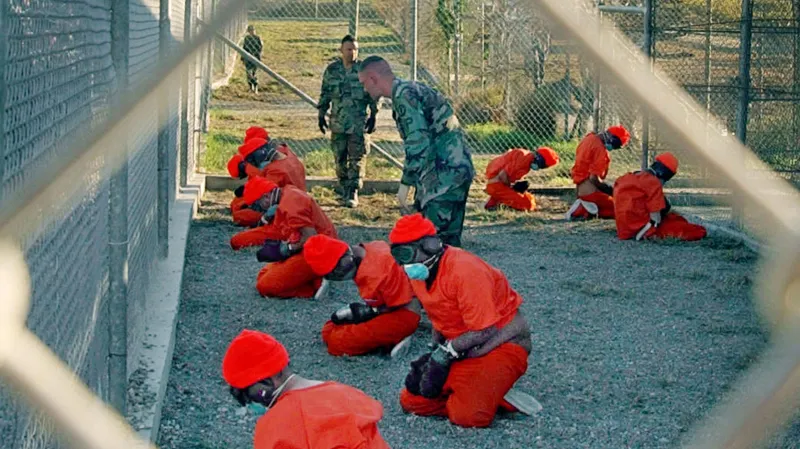 Zadržení příslušníci Talibanu a al-Káidy v Camp X-Ray