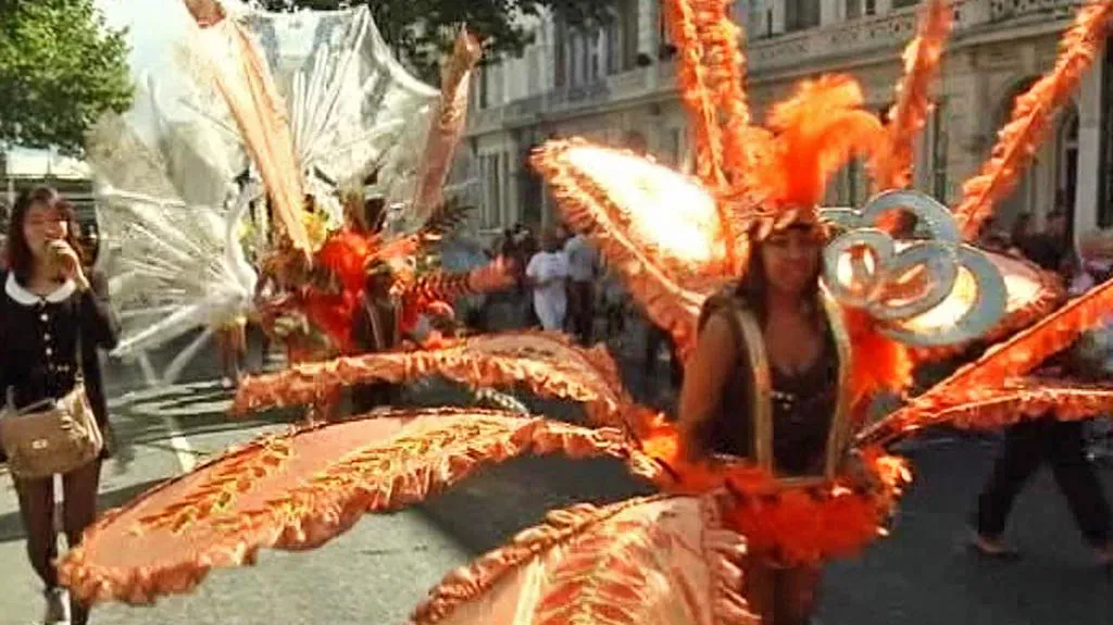 Karneval v londýnském Notting Hillu