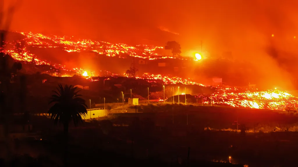 Láva na ostrově La Palma