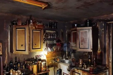 Při požáru chalupy na Příbramsku zemřel muž