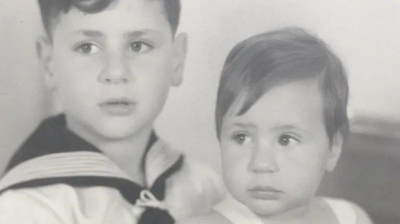 Jiří Diamant se svým mladším bratrem