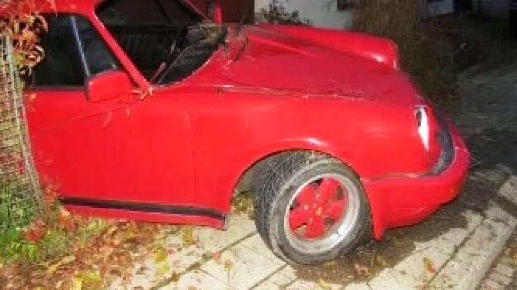 Havarované Porsche
