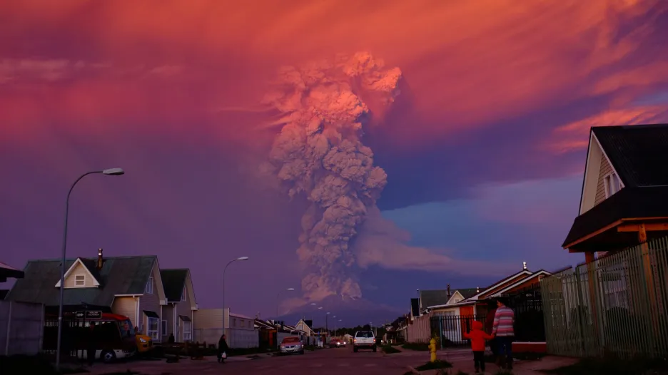 Erupce chilské sopky Calbuco