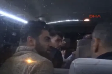 Měl za úkol prozkoumat cíle teroristů v Paříži. Teď sedí na policii v Turecku