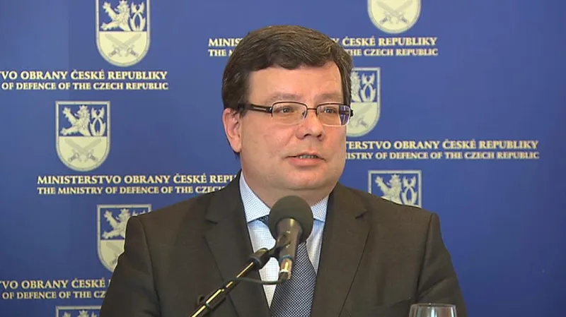 Ministr obrany Alexander Vondra