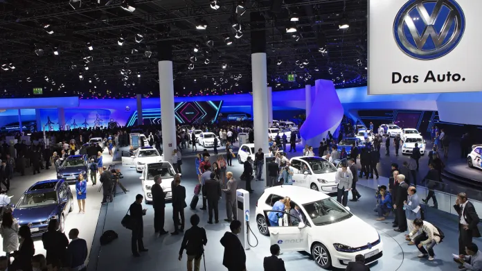Expozice automobilky VW na autosalonu ve Frankfurtu (2013)