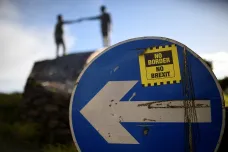 Severoirská strana DUP odmítla zprávy o podřízení se Bruselu v zájmu brexitové dohody