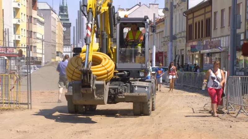 Rekonstrukce třídy Míru - archivní záběr