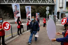 V Hongkongu proběhly první parlamentní volby po reformě. Kandidovat směli jen „vlastenci“