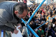 Francie také zastaví platby pro UNRWA. Obvinění jsou hnáni k odpovědnosti, apeluje Guterres na obnovení