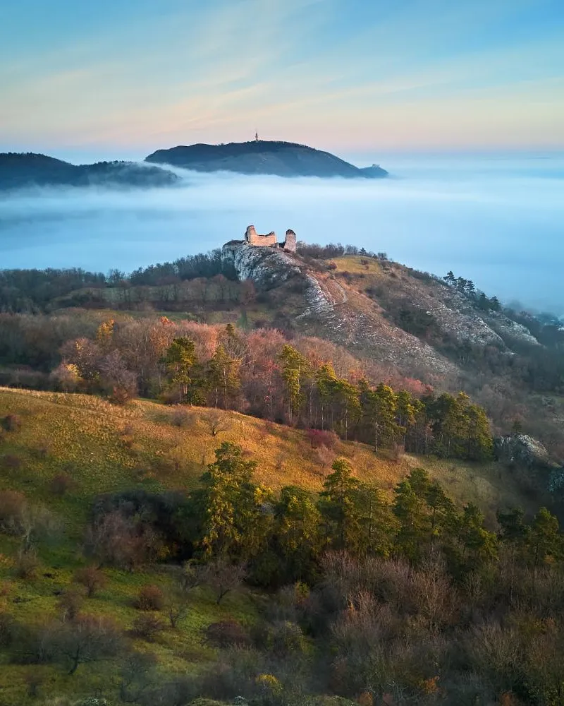 Čtyři CHKO slaví 50 let, vyhlašování nových provázejí spory