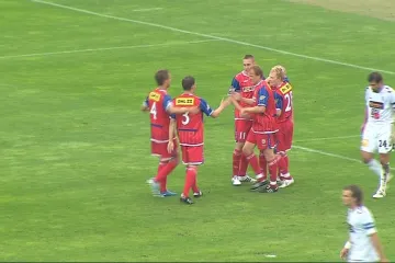 Zbrojovka odváží z Prahy tři body, Znojmo otočilo duel se Sokolovem