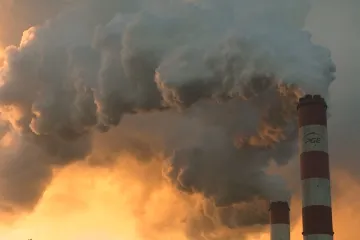 Většina z nejznečištěnějších měst v EU leží v Polsku. Vláda se uhlí ale vzdávat nechce