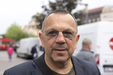 Soud rozhodl o předběžném opatření kvůli údajnému násilí ze strany Foldyny