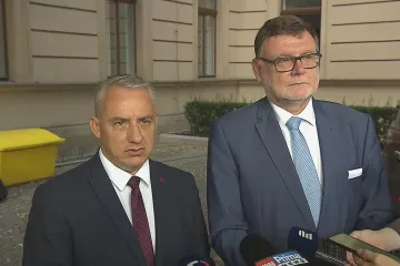 Odbory a zaměstnavatelé odůvodnili požadavky na změny úsporného balíčku. Rozhodne jednání koalice