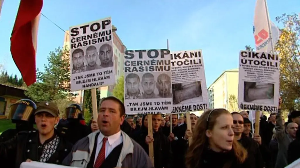 Romové chtějí do Rotavy svolat mítink v reakci na pochod učitelů