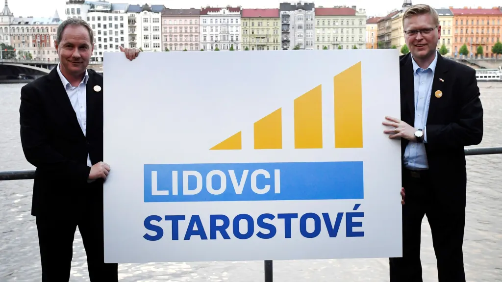 Petr Gazdík a Pavel Bělobrádek představují nové logo