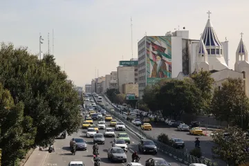 Írán povolal své velvyslance v Německu, Francii a Británii kvůli obnovení sankcí