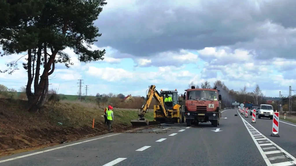 Oprava silnice I/3 mezi Bystřicí a Tožicemi