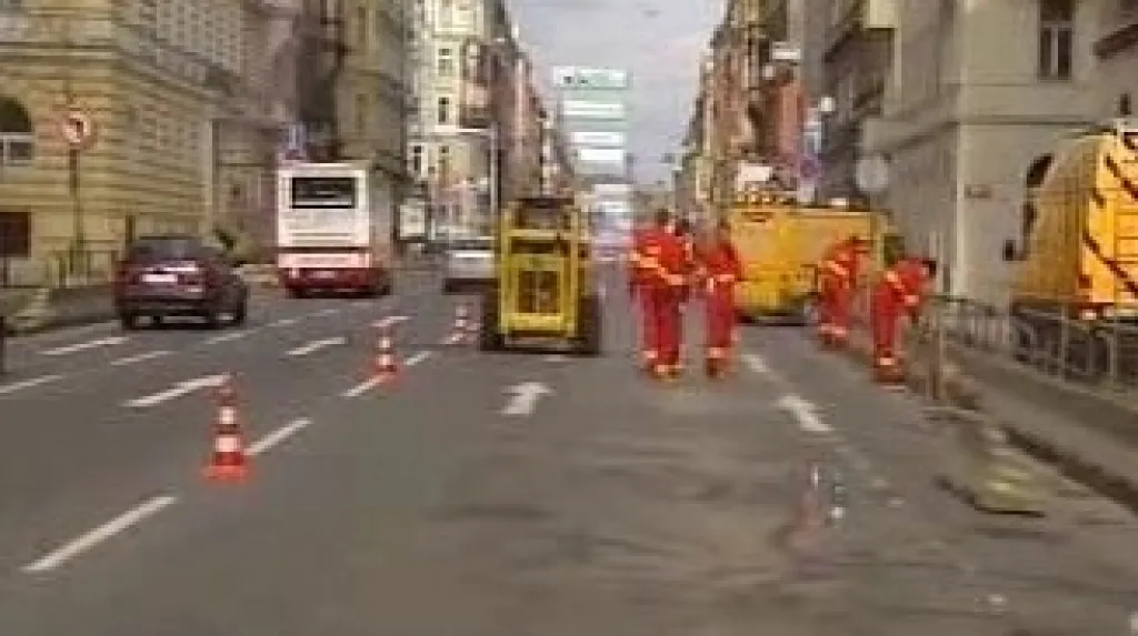 Zužování Legerovy ulice