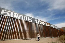 Uzavření hranic USA s Mexikem by zkomplikovalo obchod za 14 bilionů korun ročně