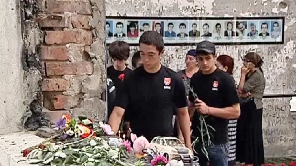 Pozůstalí po obětech si připomněli osmé výročí tragédie v Beslanu