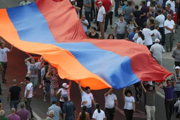 Volby v Arménii mohou zemi odklonit od směřování do EU