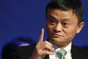Peking nařídil cenzuru zpráv o antimonopolním vyšetřování Alibaby, píše britský list