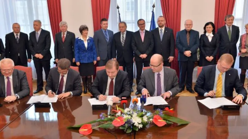 Koalice čeká na krok prezidenta