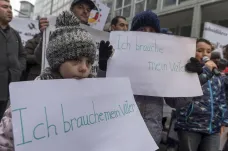Tisíc lidí měsíčně. Německá SPD se dohodla s Merkelovou na slučování rodin uprchlíků