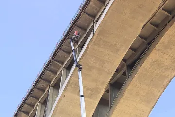 Stavbaři změnili postup opravy nejstaršího dálničního mostu. Letos ještě provoz na D1 neomezí