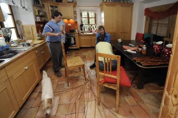 Z ústavu do svého. Zlínský kraj zruší dva ústavy pro mentálně postižené