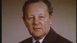 1987: Dobový medailon Miloše Jakeše