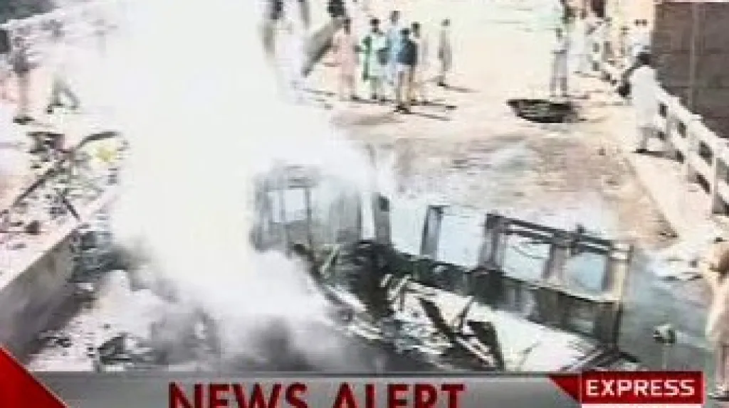 Výbuch autobusu pákistánské armády