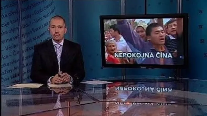 Události, komentáře o nepokojích v Číně