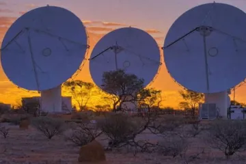 Astronomové hledali život v galaktickém jádru. Prozkoumali 60 milionů hvězd, a nenašli nic